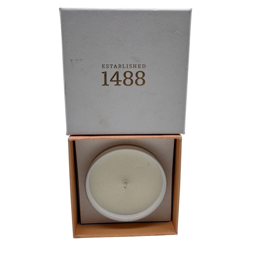 Rathbornes 1488 Dublin Tea Rose Oud Patchouli Candle Ireland Boxed 75g
